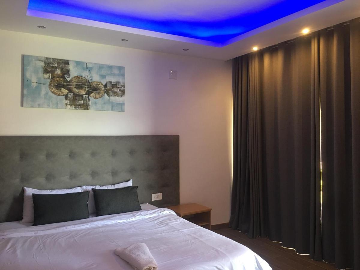 Hotel Gani Manjacaze ภายนอก รูปภาพ